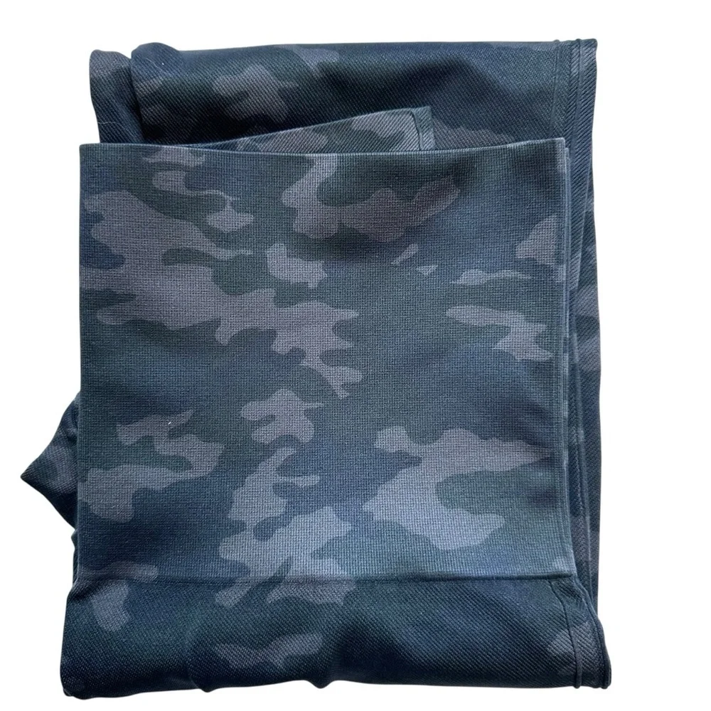 🔆 SPANX Look at Me Now Seamless Camo Leggings - 2X